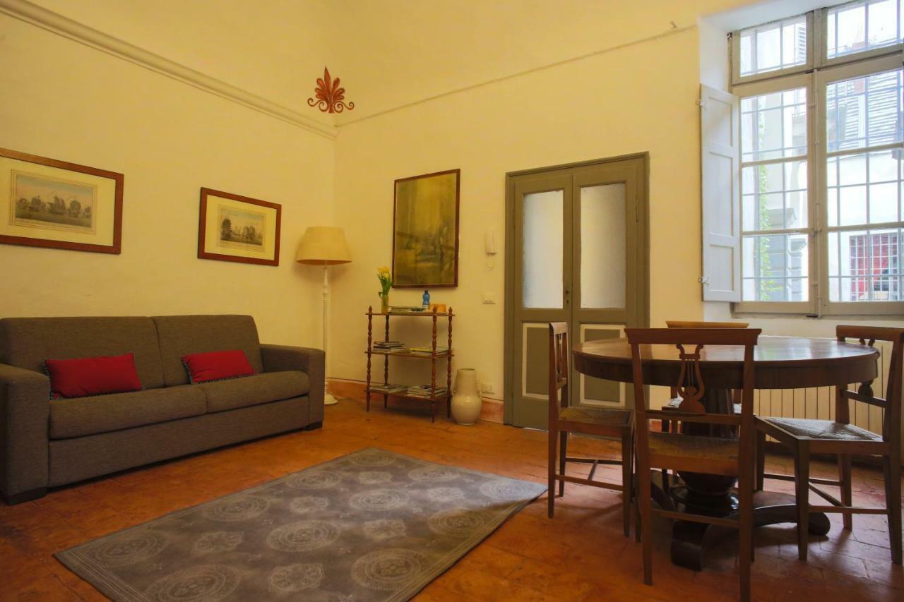 Two Rooms Apartment In Palazzo Malaspina Пьяченца Экстерьер фото